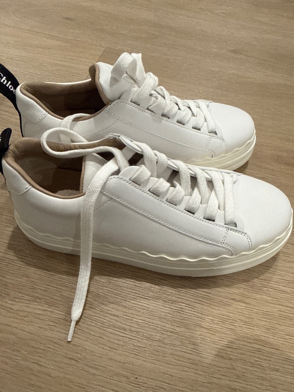 Like new chloe womens sneakers white size 6 platform and scallop detail